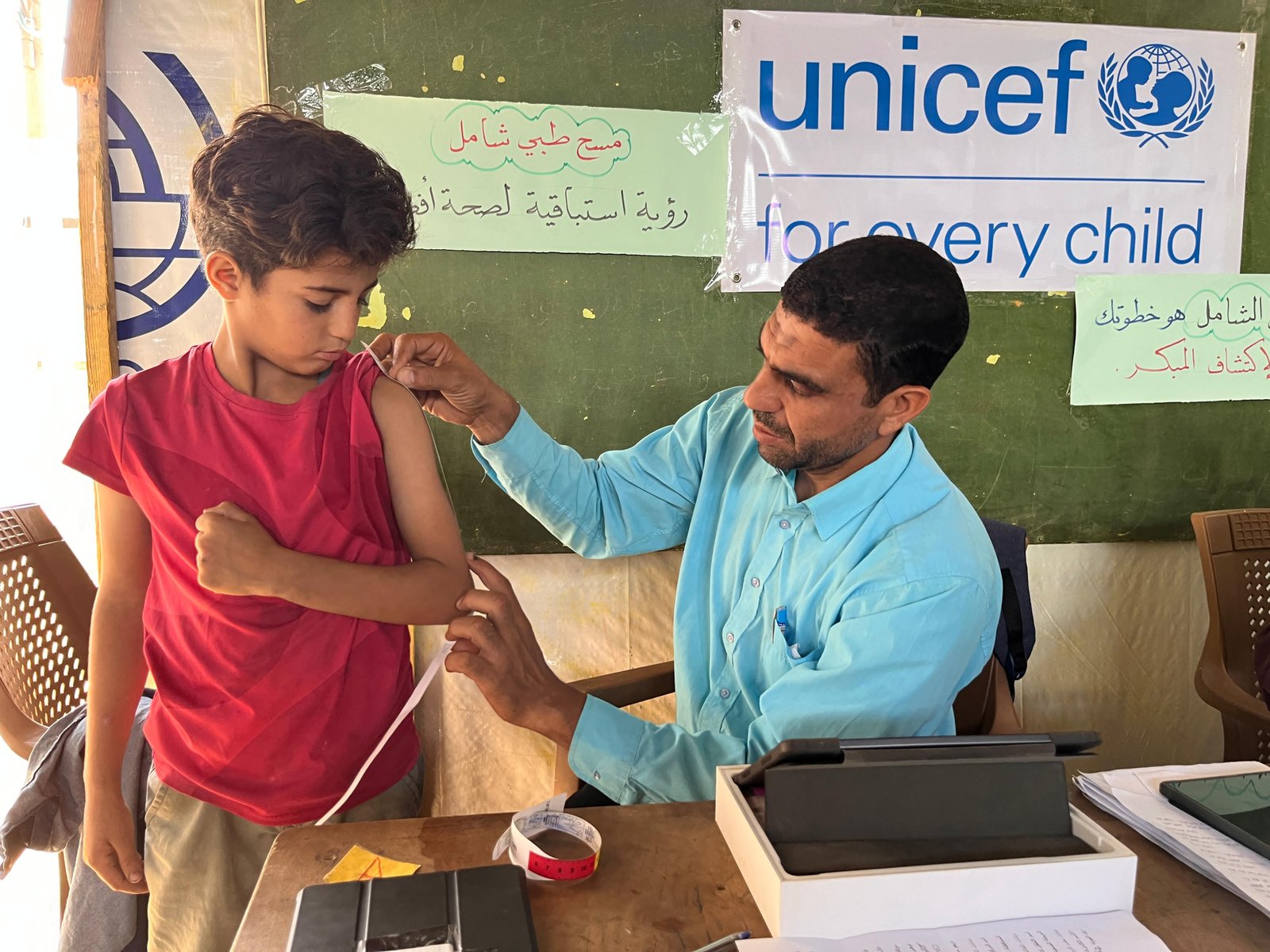 مسح طبي لطلاب مدارس السنابل