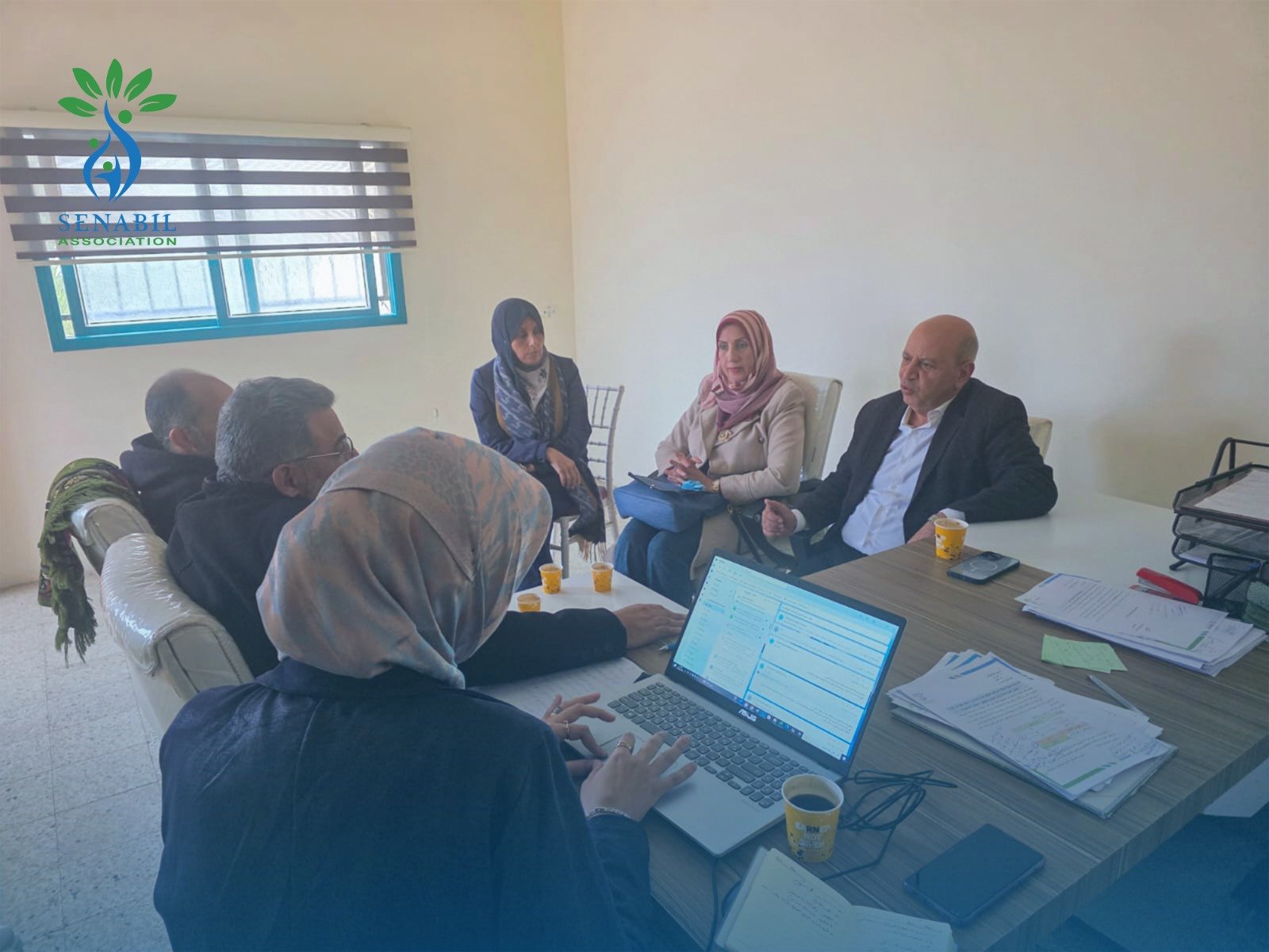 وفد من جامعة فلسطين يزور مؤسسة السنابل لبحث سبل التعاون المشترك