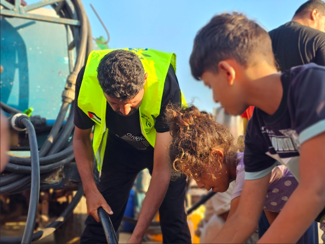 مشروع سقيا الماء للأسر النازحة والمتضررة في قطاع غزة