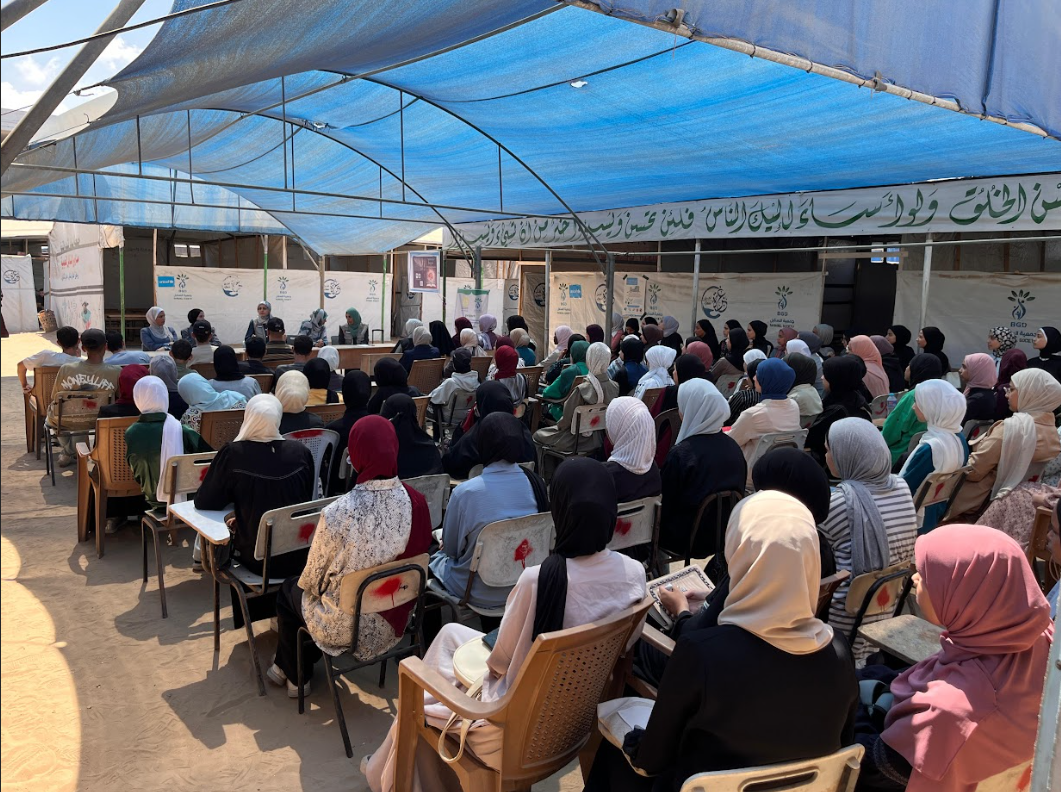 برنامج مستويات اللغة الإنجليزية بالشراكة مع كلية ابن خلدون