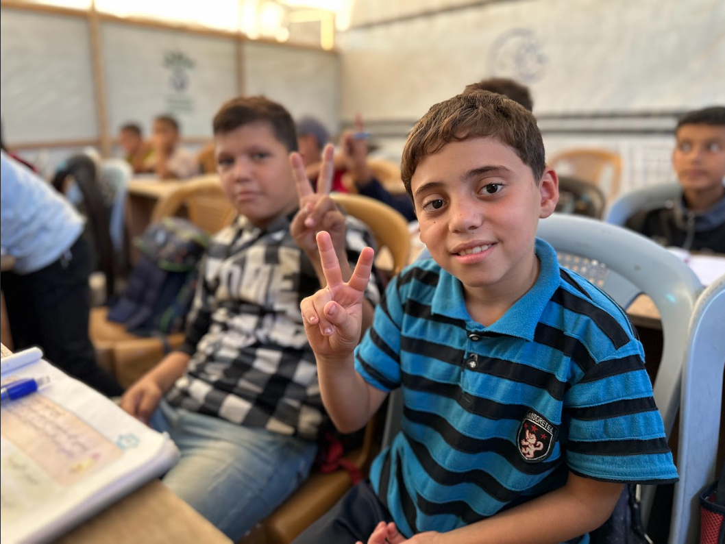 Establishing the Senabil Khan Younis Field School to Ensure the Continuity of Education During the War