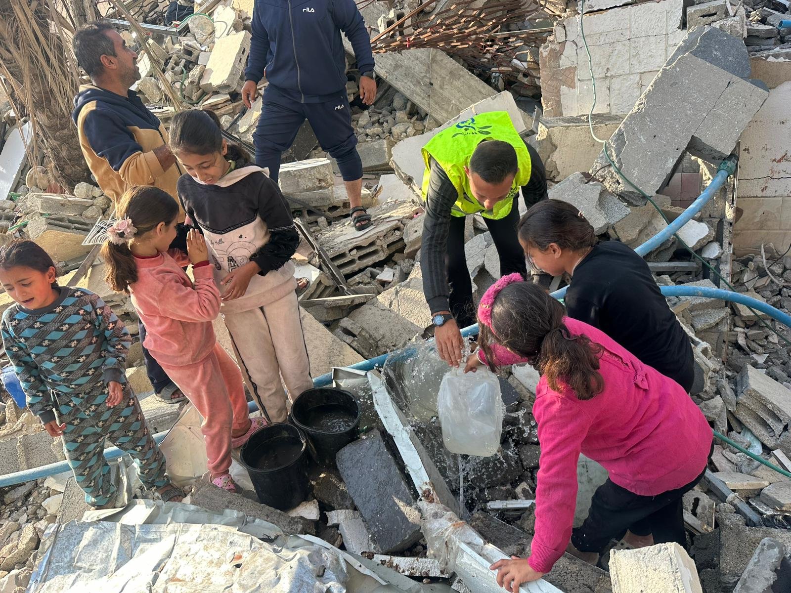 مشروع تزويد وتركيب طبلونات تشغيل لآبار المياه في منطقة المخابرات – غزة